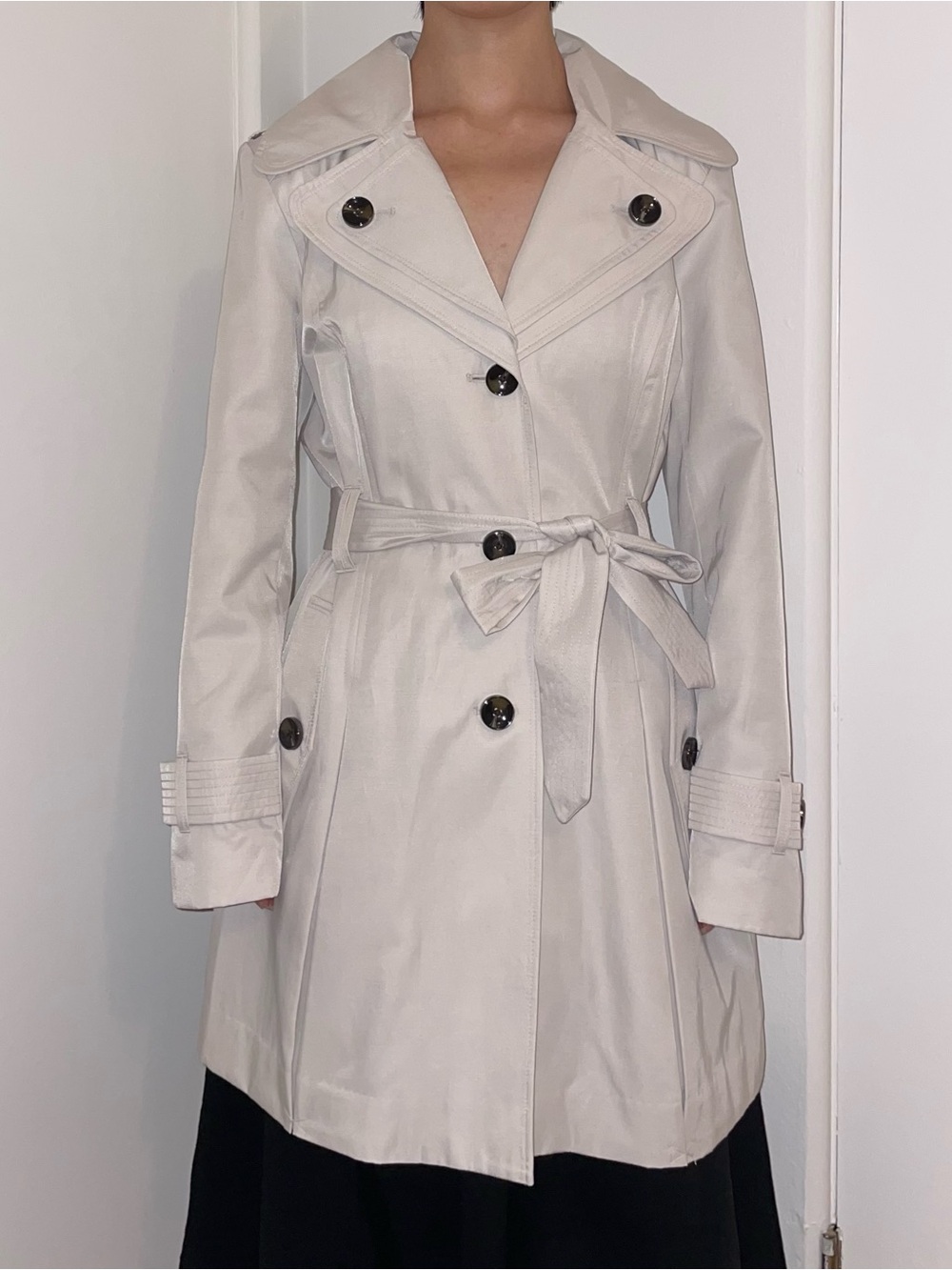 London Fog Light Cream Trench Coat with Belt